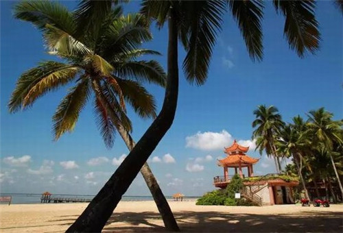 想开个串串店要投多少钱，创业开串串店赔钱吗