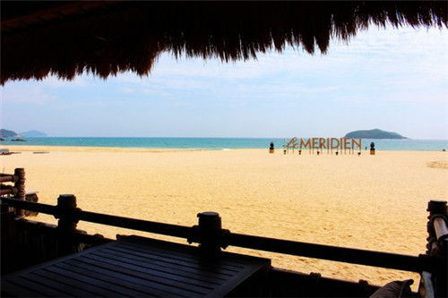 妹妹拿出新花招什么歌（妹妹花儿开就像你的爱是什么歌）