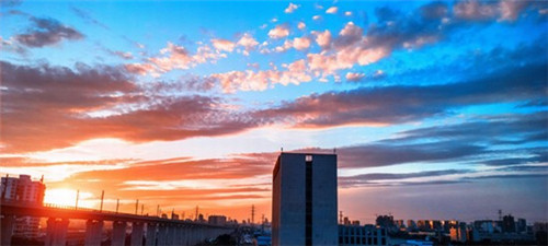 为什么房子装修完了想拆（为什么房子装修后还会觉得大多了）